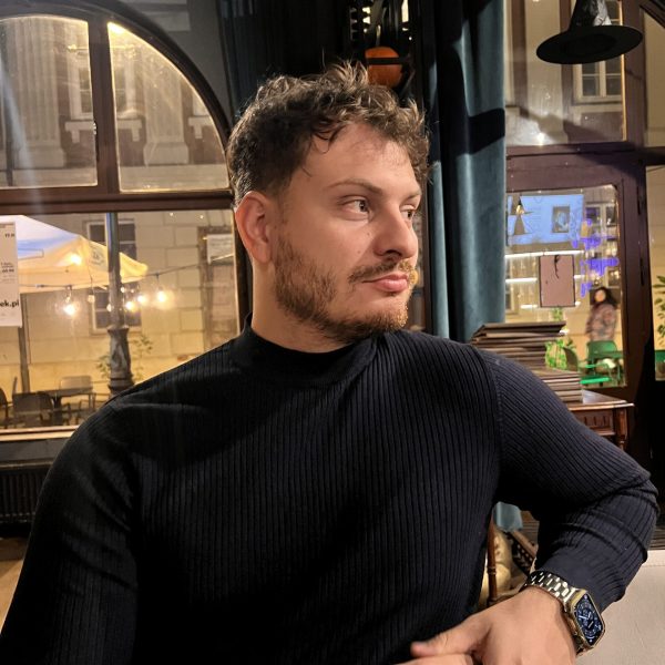 Tobiasz Przybył Facet od Google SEO WordPress